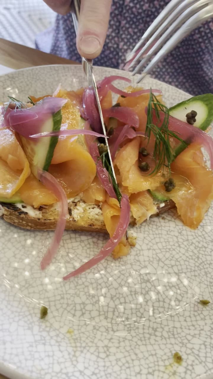 Video review of The Great Commoner