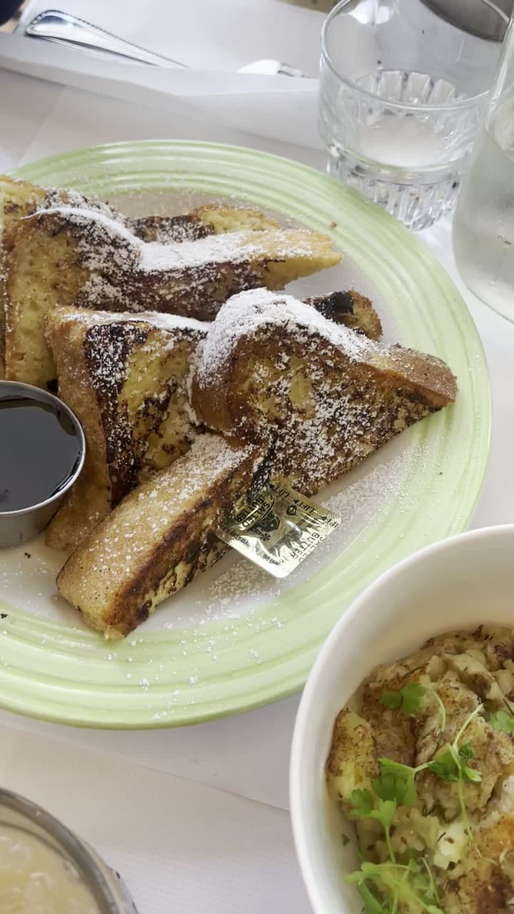 Video review of Gertie