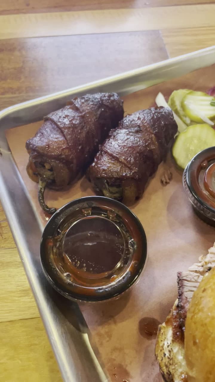 Del Toro Bbq And Brew