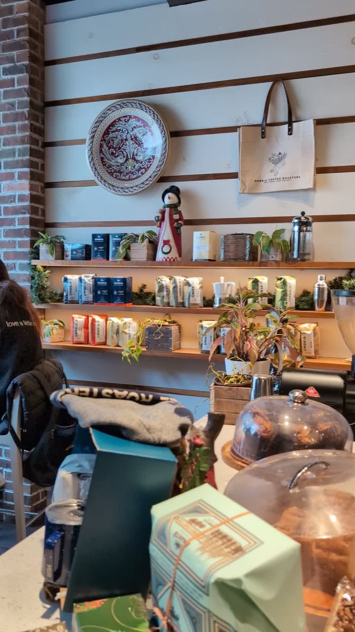 Video review of Caffé Umbria