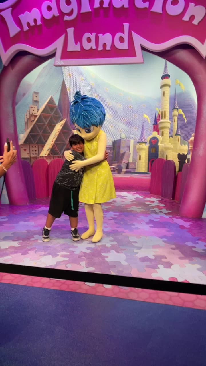 Video review of Journey Into Imagination With Figment