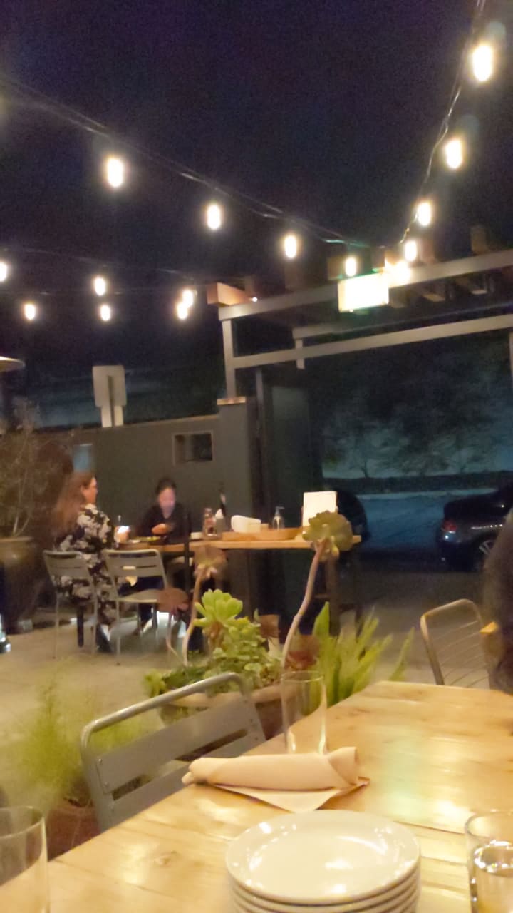 Top Hatters Kitchen & Bar