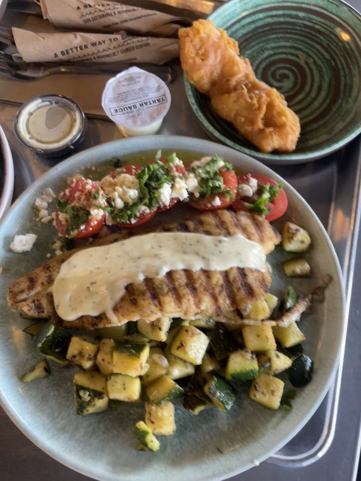 Video review of California Fish Grill