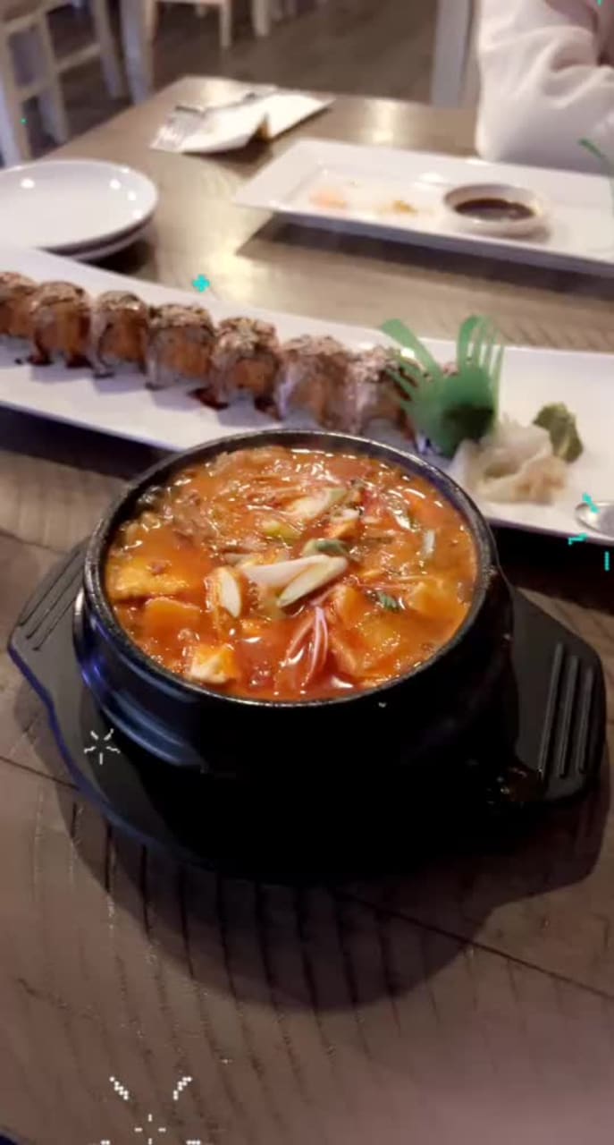 Sakura Japanese Sushi in Elsmere