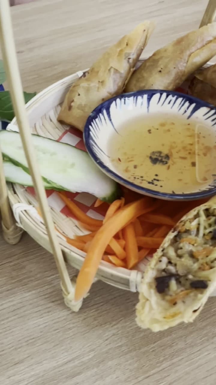 Ganh Vietnamese Kitchen