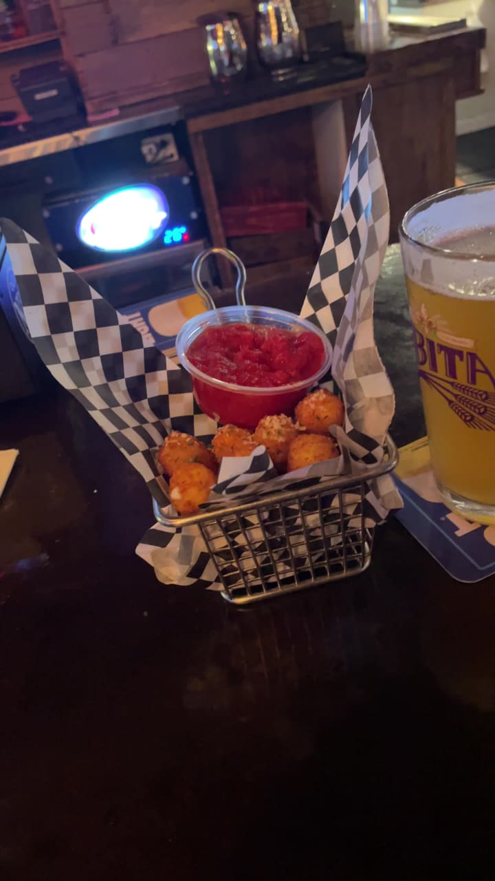 The Bowery Craft Beer & Pizza