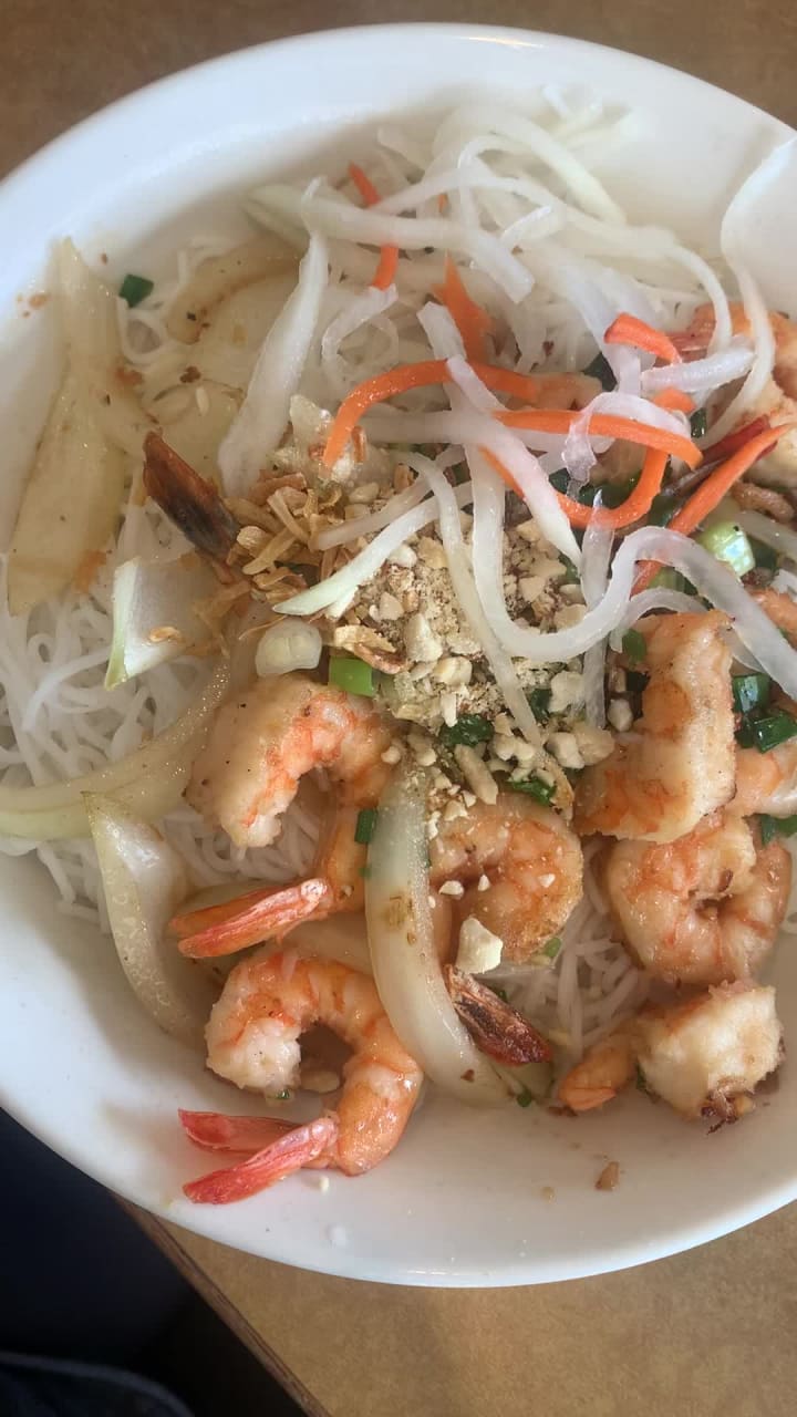 Video review of Pho 777