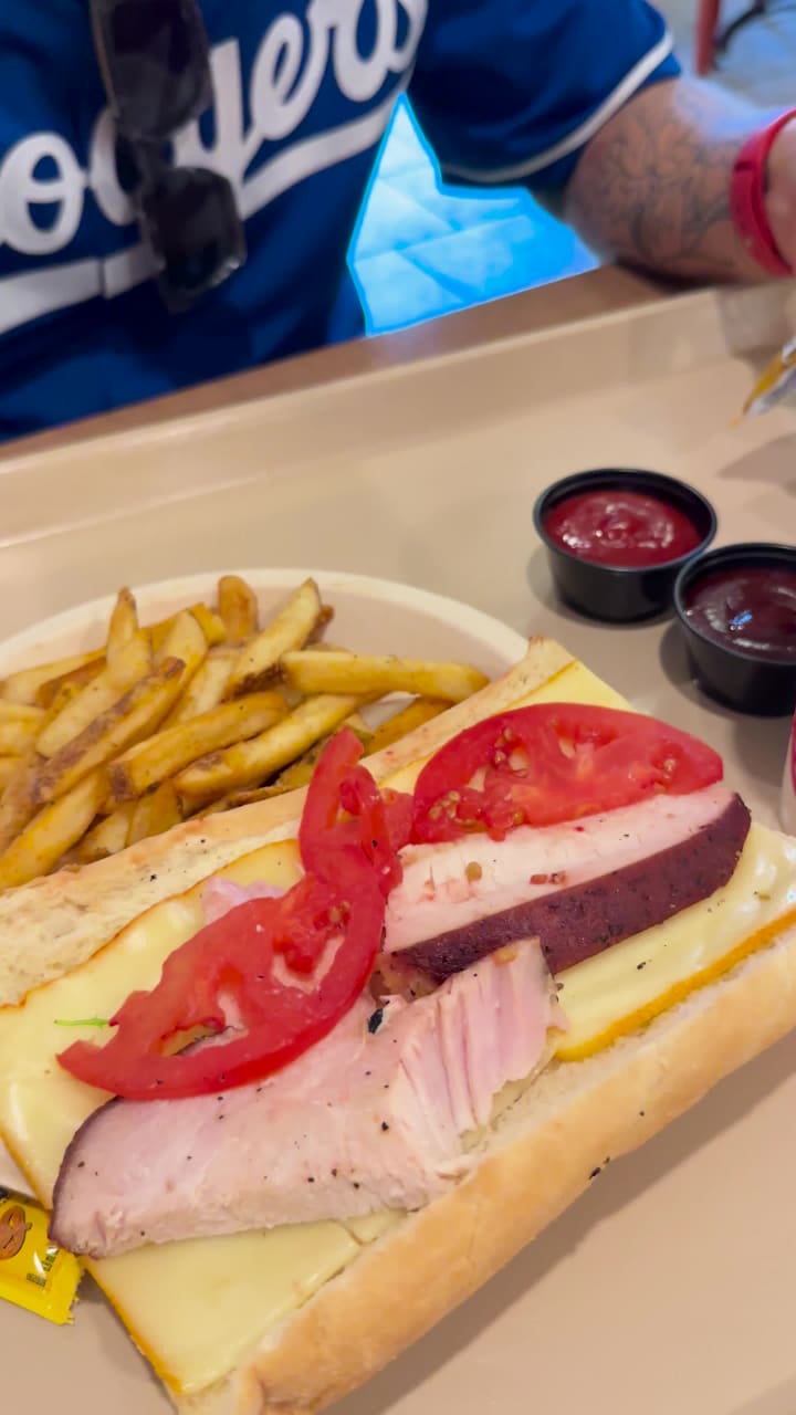 Video review of Twisted Tails