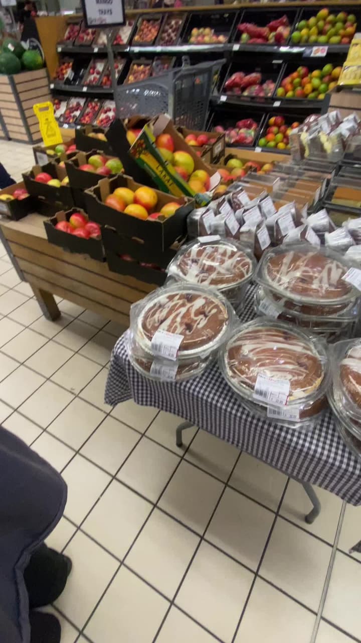 Chinatown Sable Square