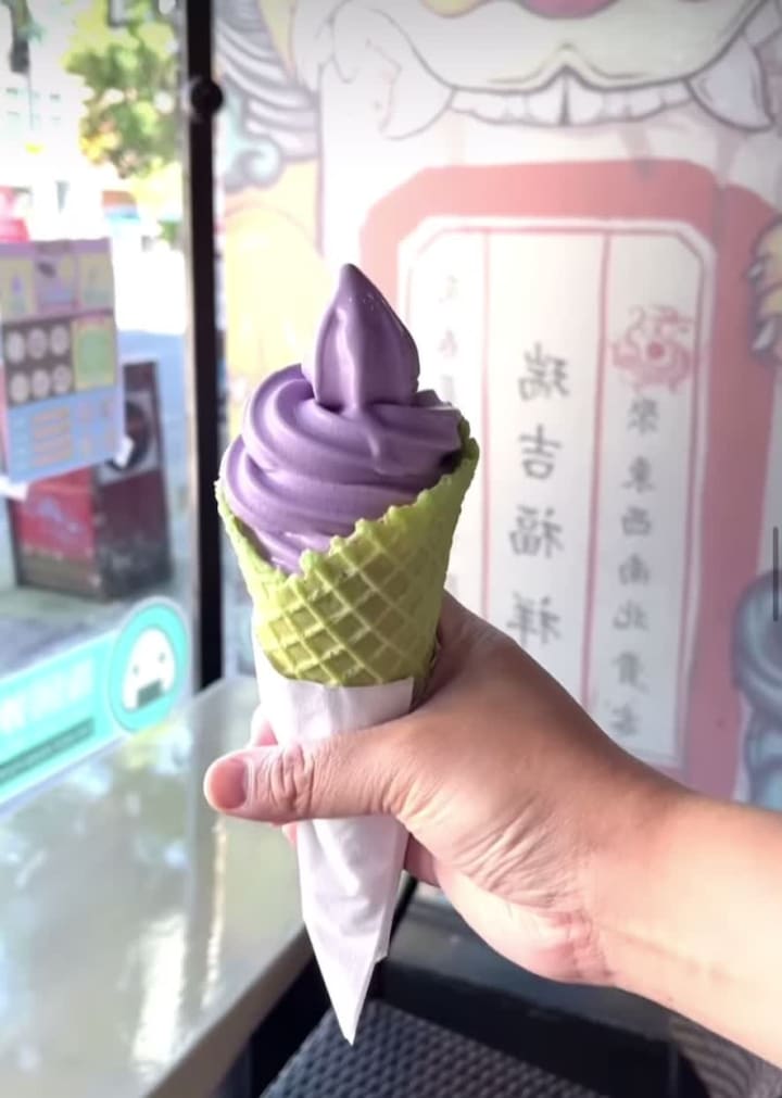 YoYo & CoCo Yogurt Cube & Soft Serve