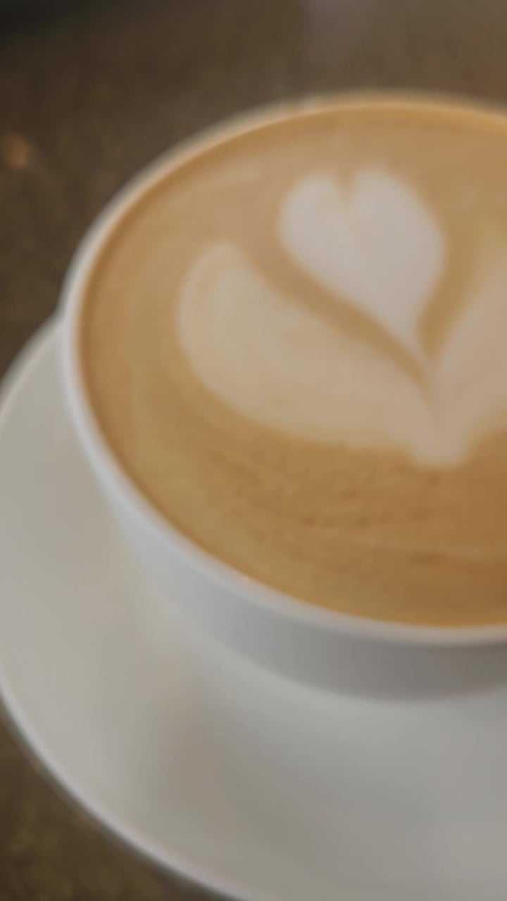 Video review of Golden Drops Café