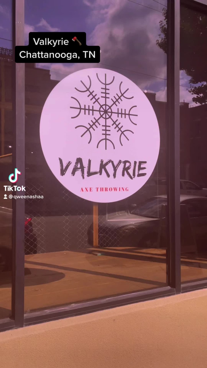 Valkyrie Axe Throwing