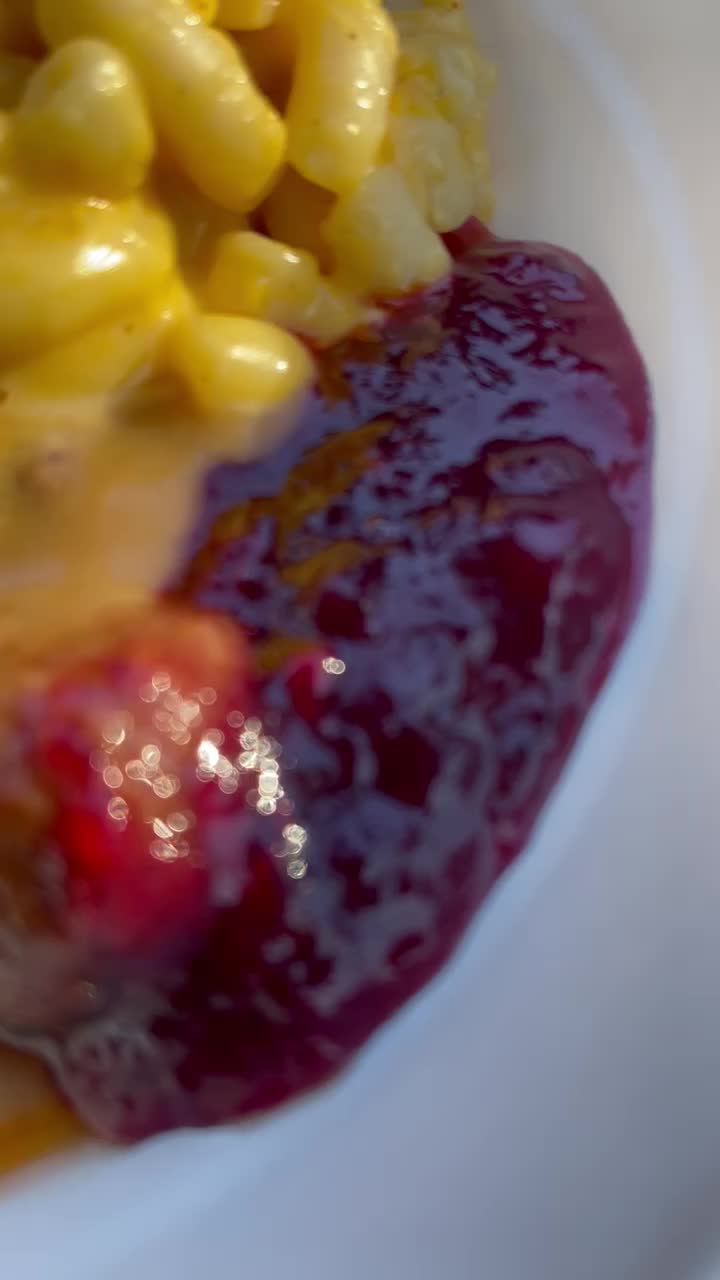 Video review of IKEA