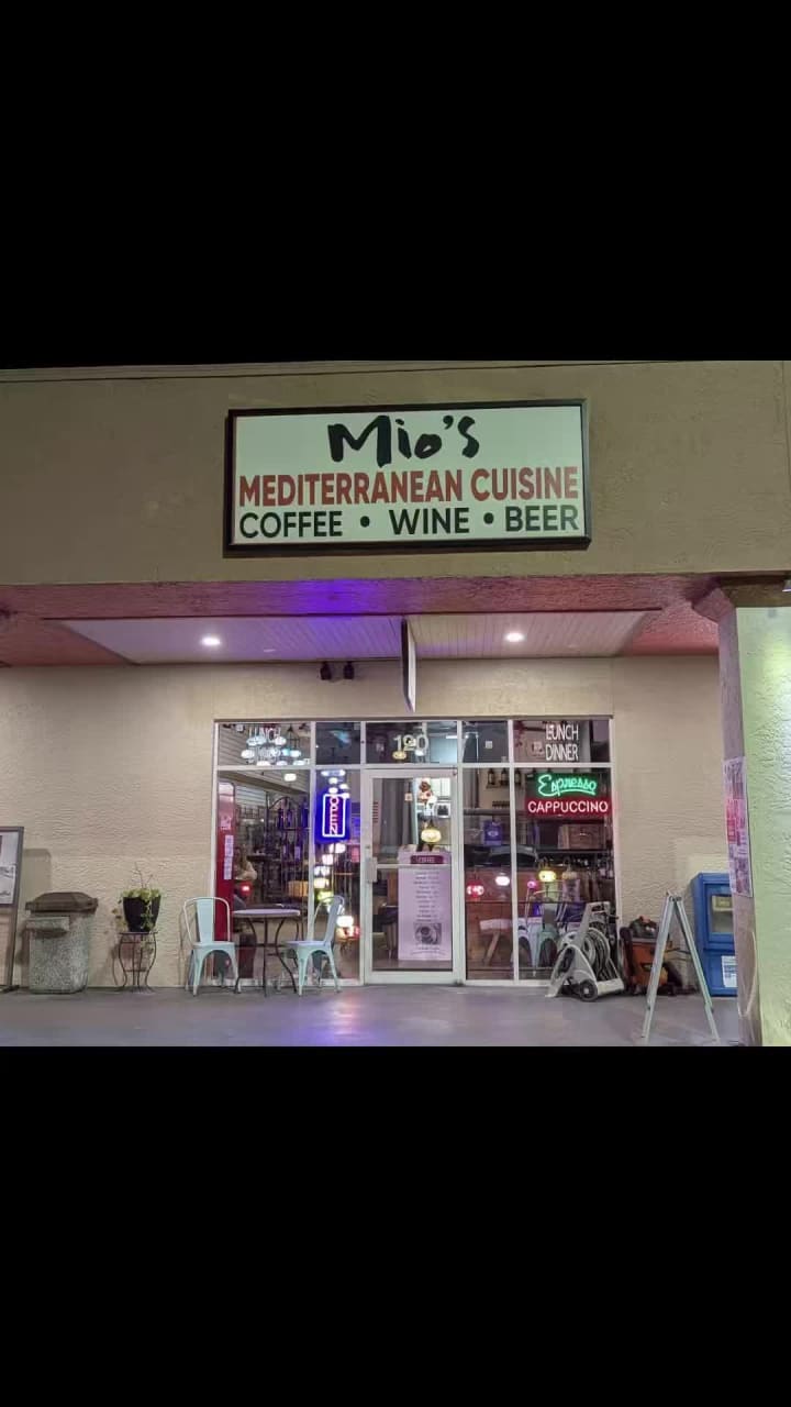 Mio’s Grill & Cafe