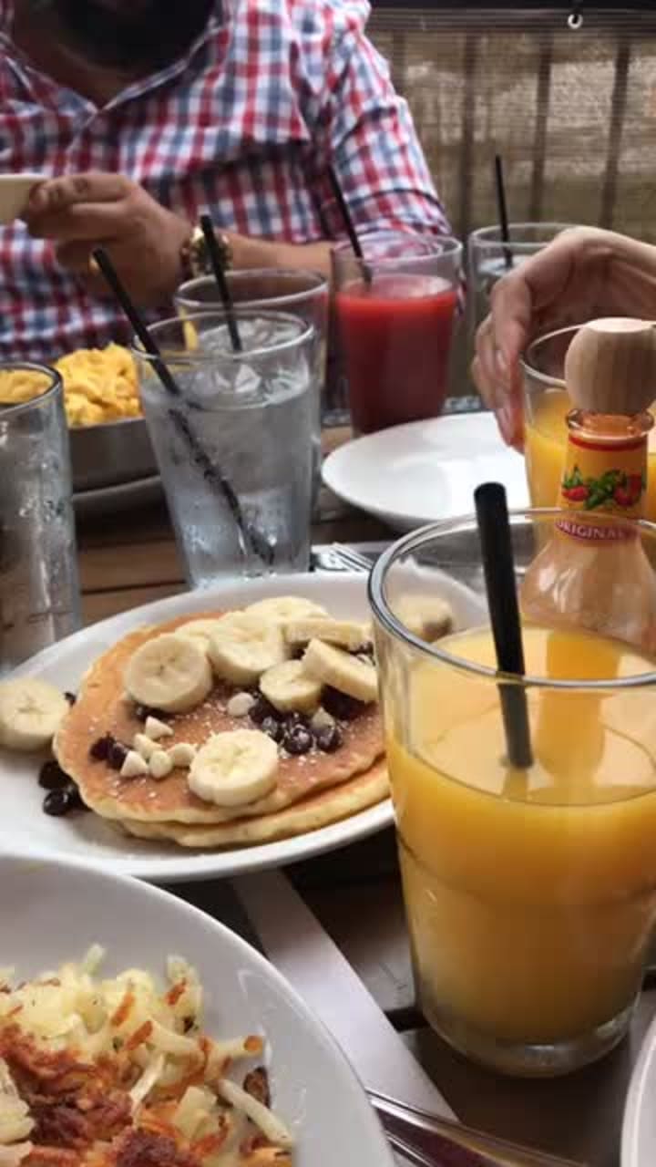 Wildberry Pancakes & Cafe