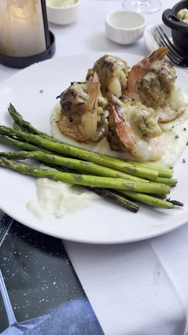 Video review of Blue Moon