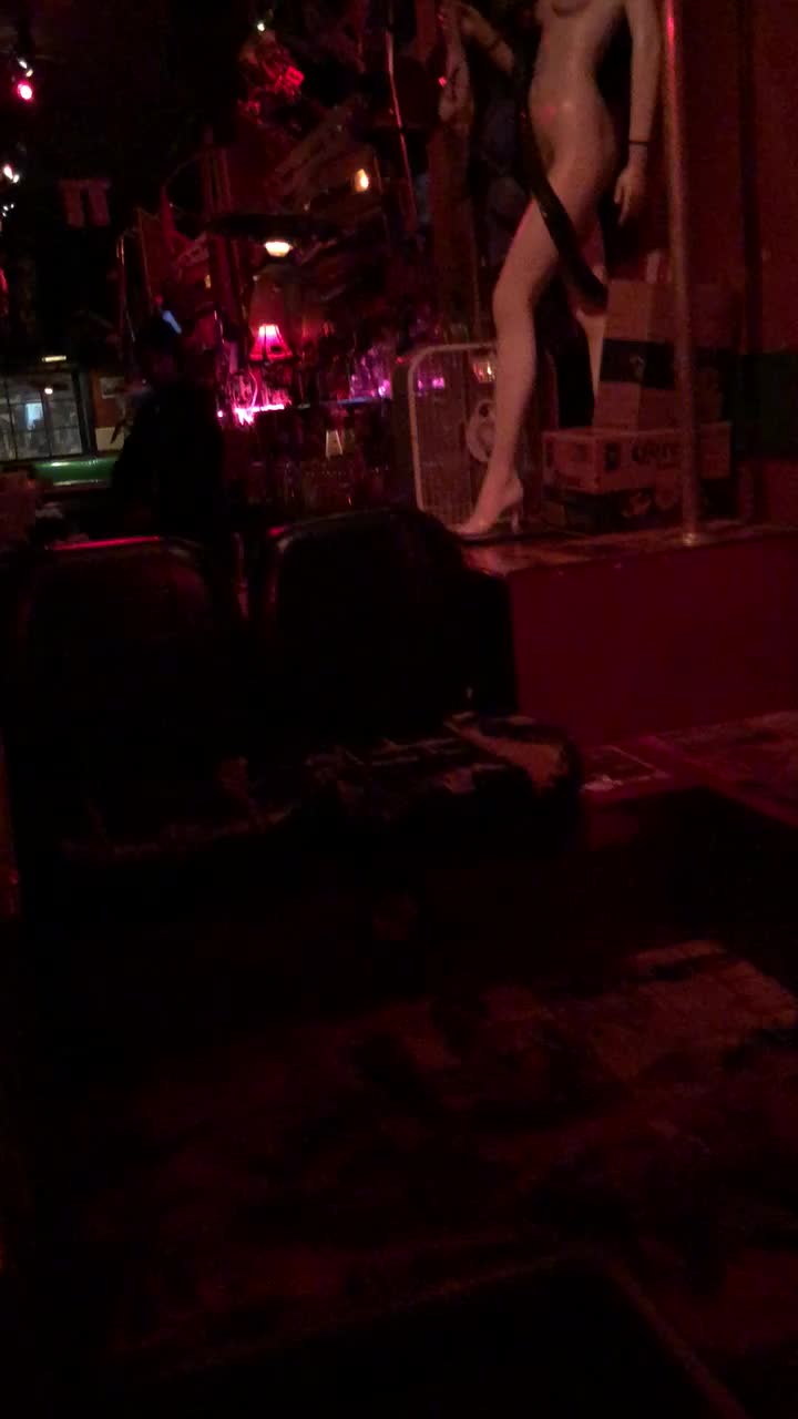 Video review of Kozy Kar Bar