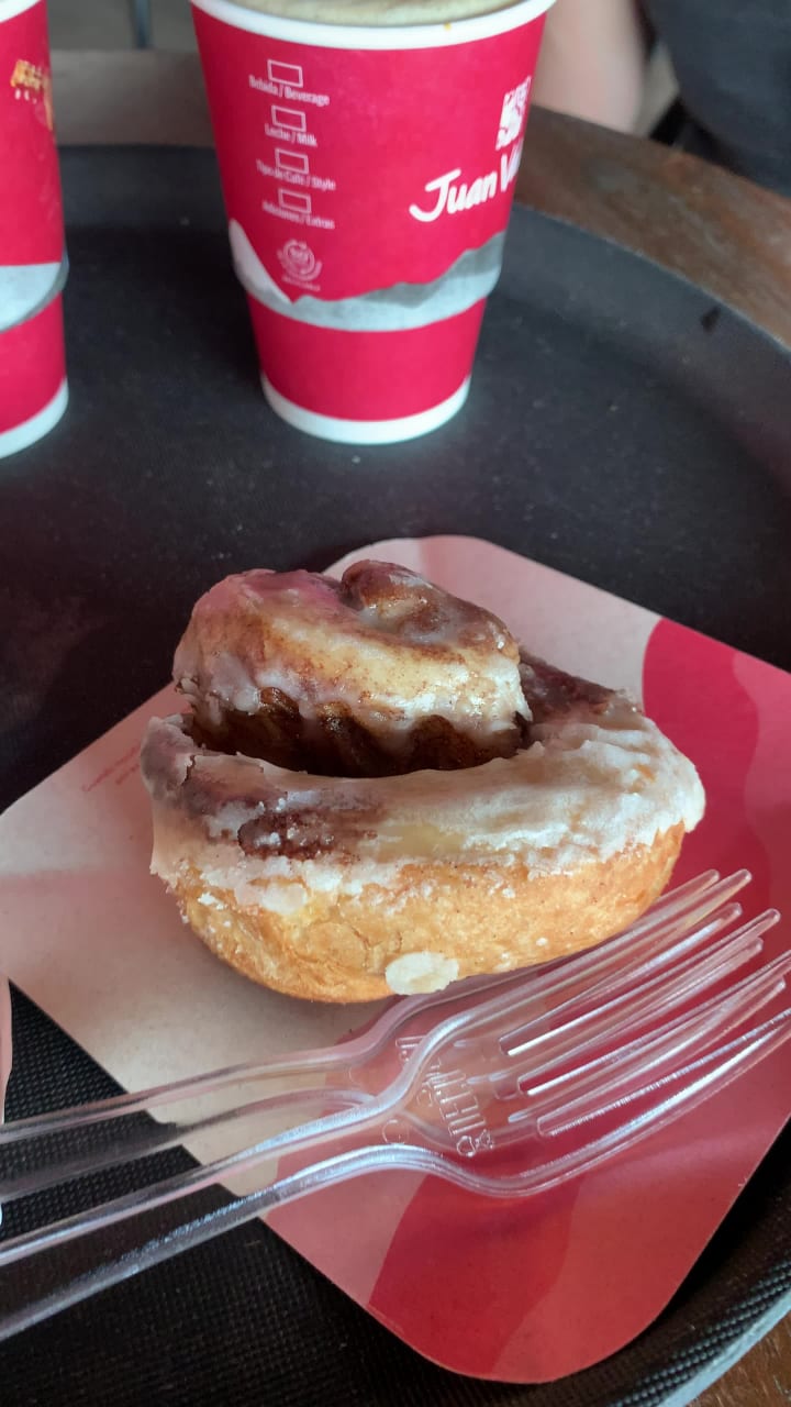 Video review of Juan Valdez Café