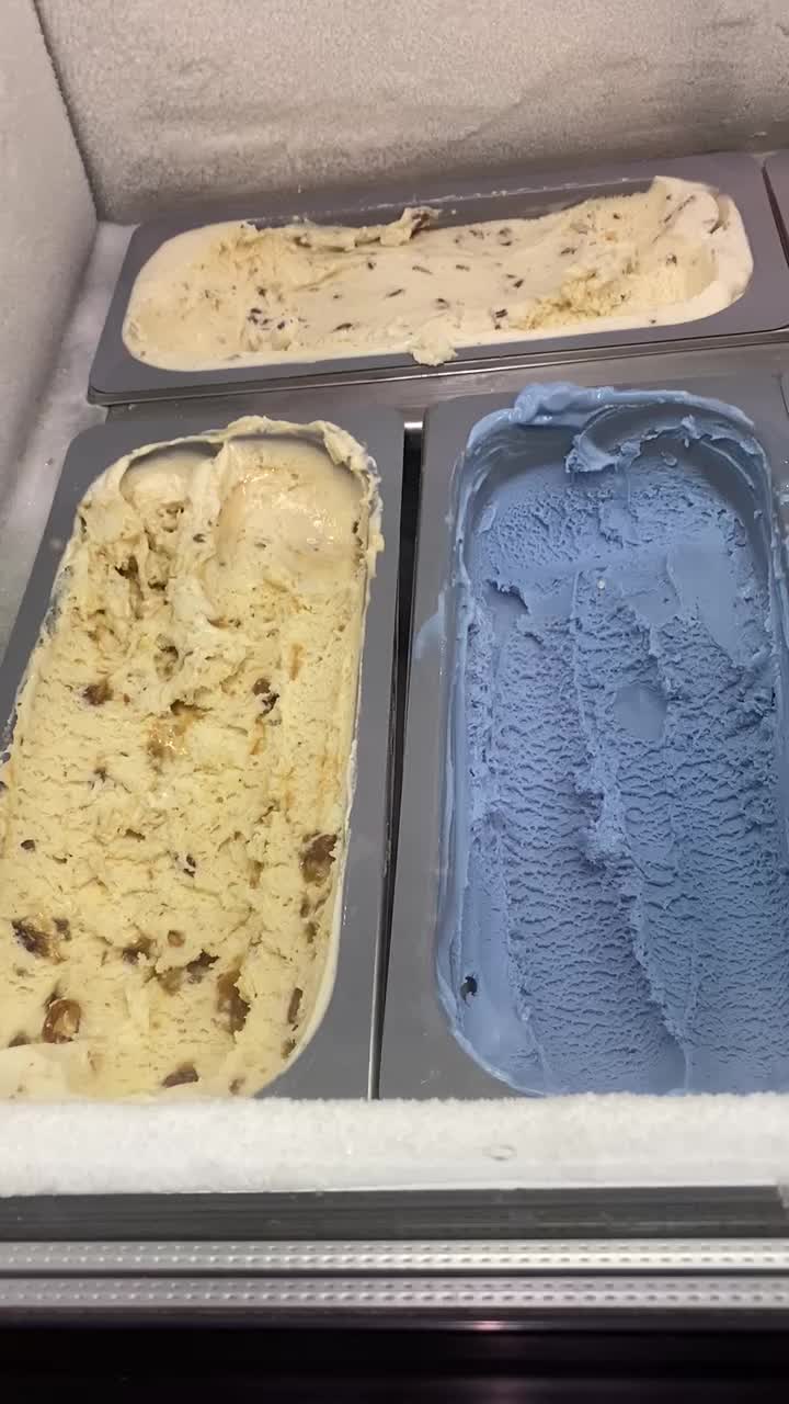 Video review of Sweet Republic