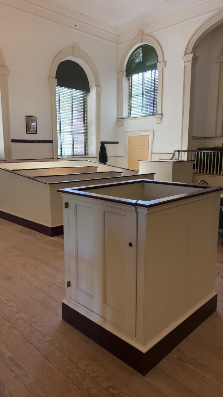 Video review of Independence Hall
