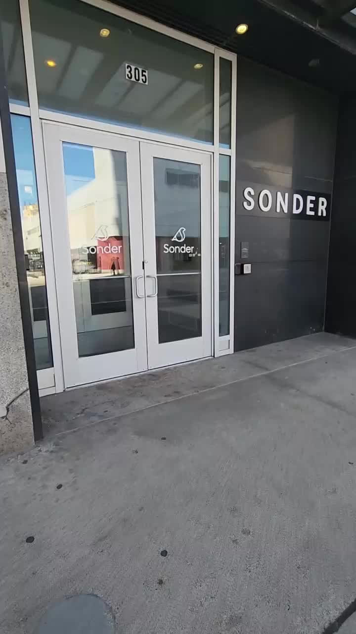 Sonder at Gabriel Richard