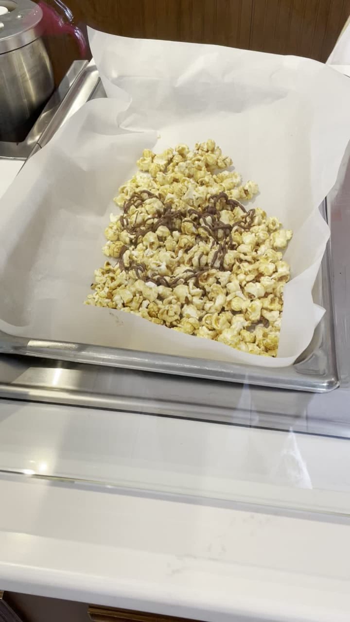 Video review of Main Street, U.S.A.