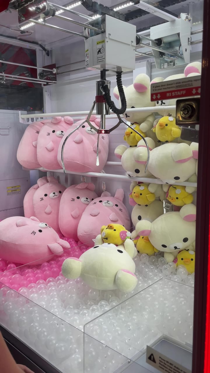 Round 1 Bowling & Amusement