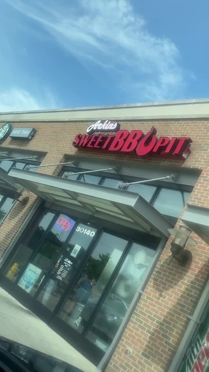 arkins sweet BBQ pit