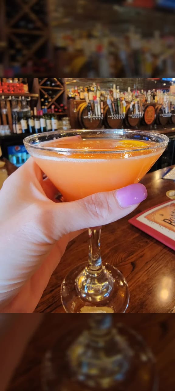 Bonnie & Clyde Pub and Grill