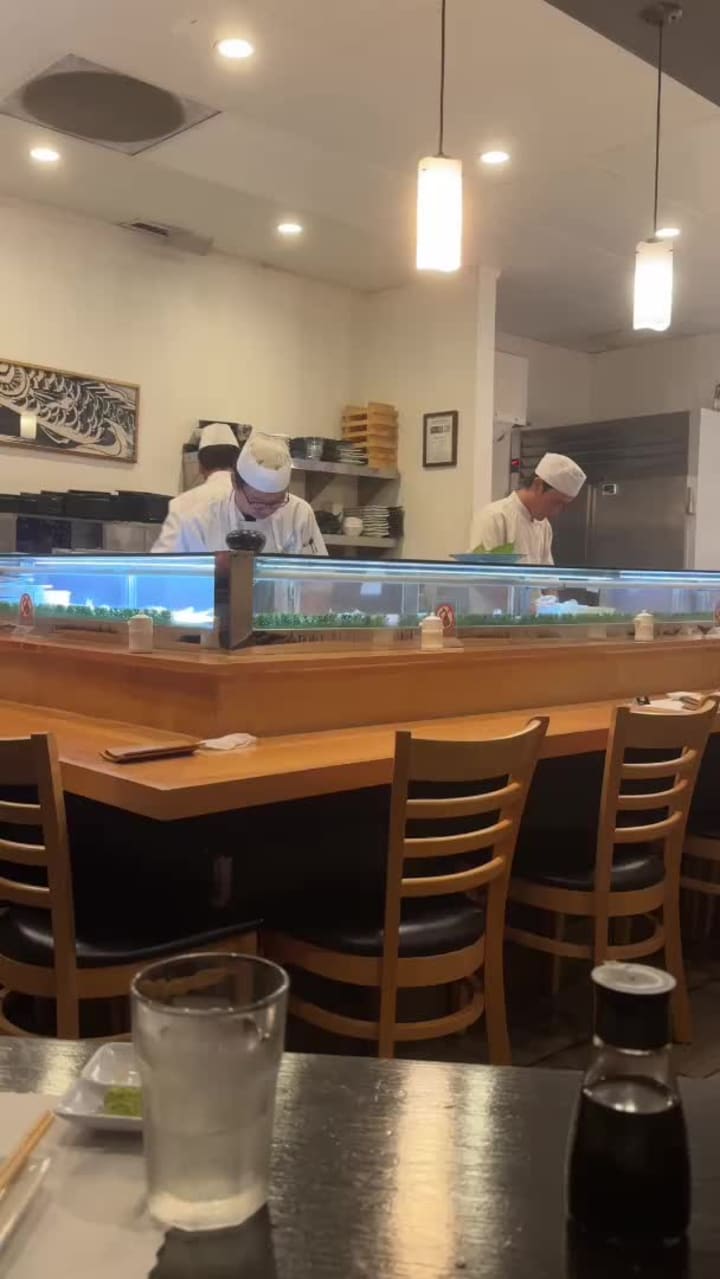 Moto Azabu Sushi Bar & Grill