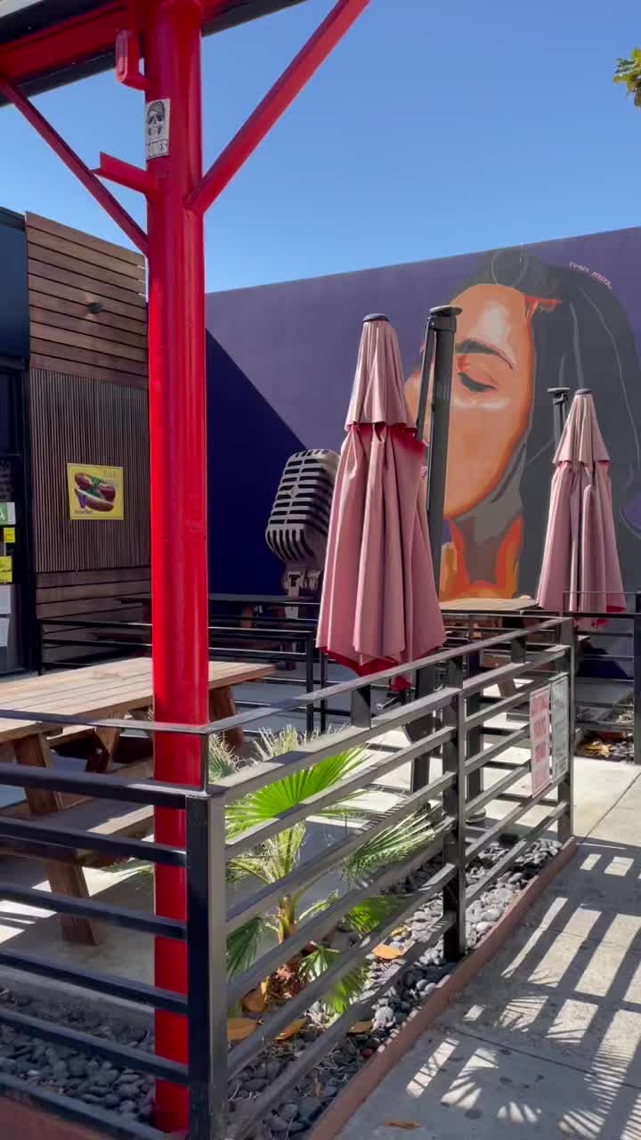 Video review of Republic Of Pie