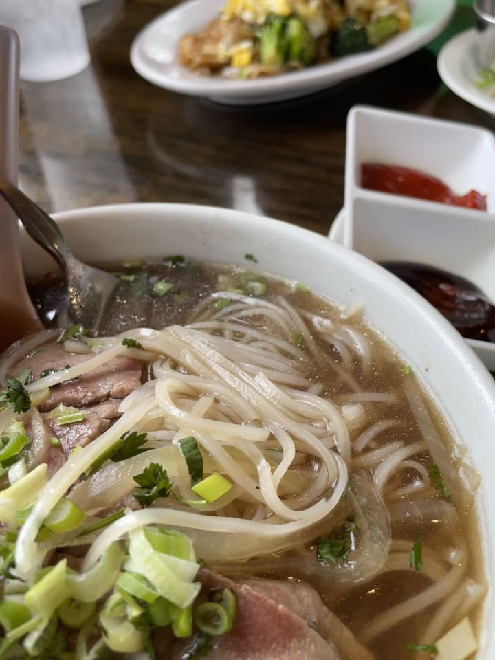 Video review of Joy Yee Noodle