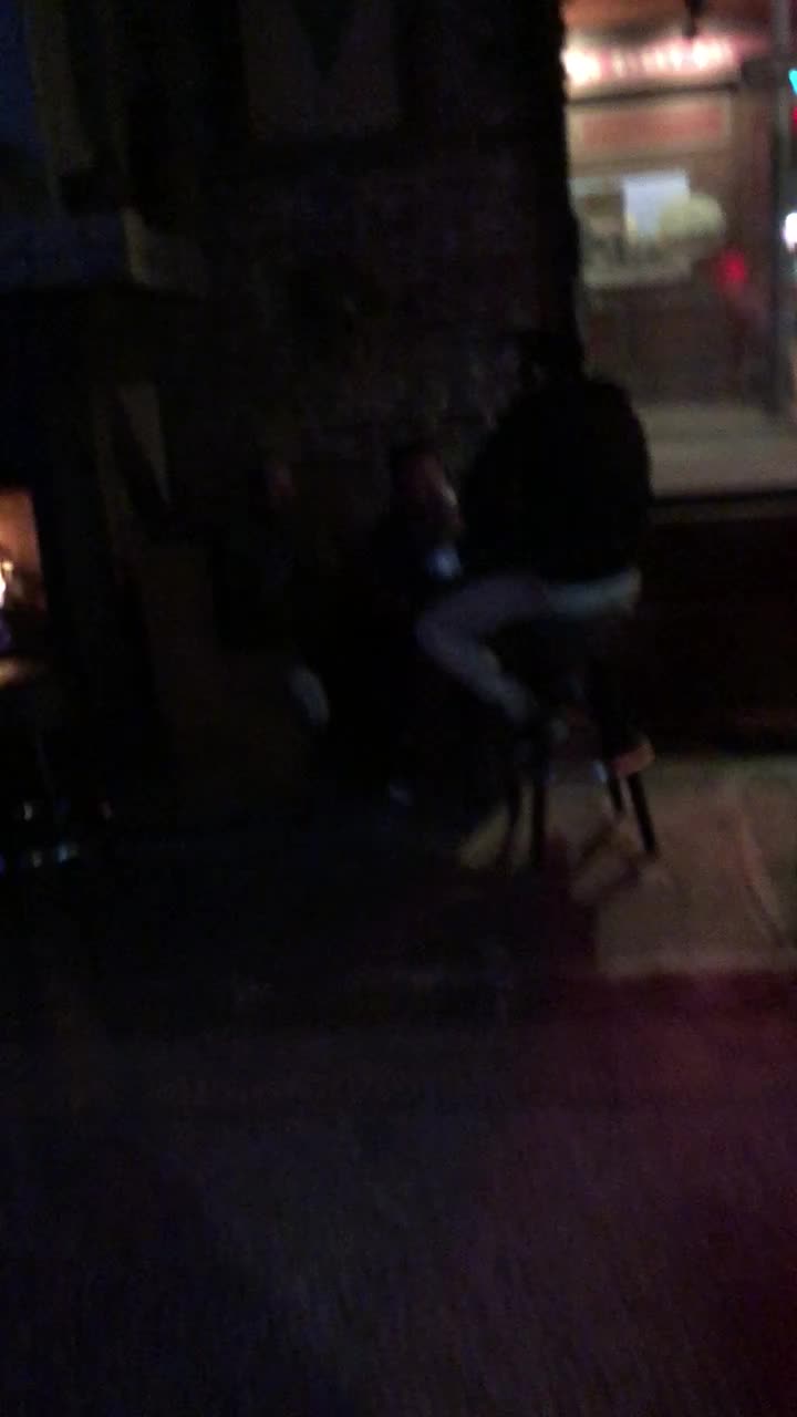 Video review of Lush Lounge