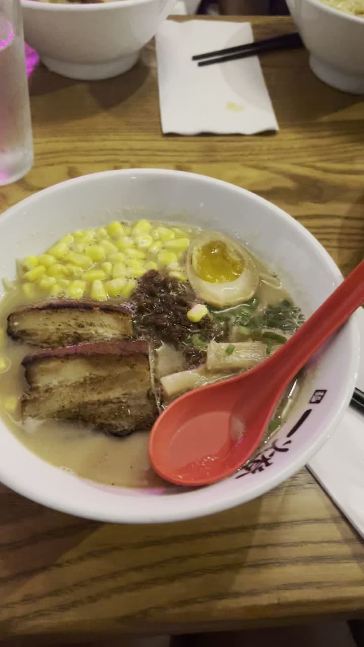 Video review of Itto Ramen Bar & Tapas