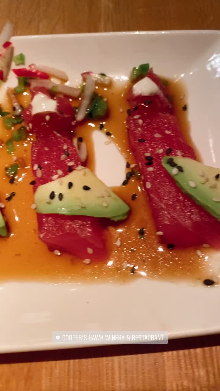 Cooper's Hawk Winery & Restaurant