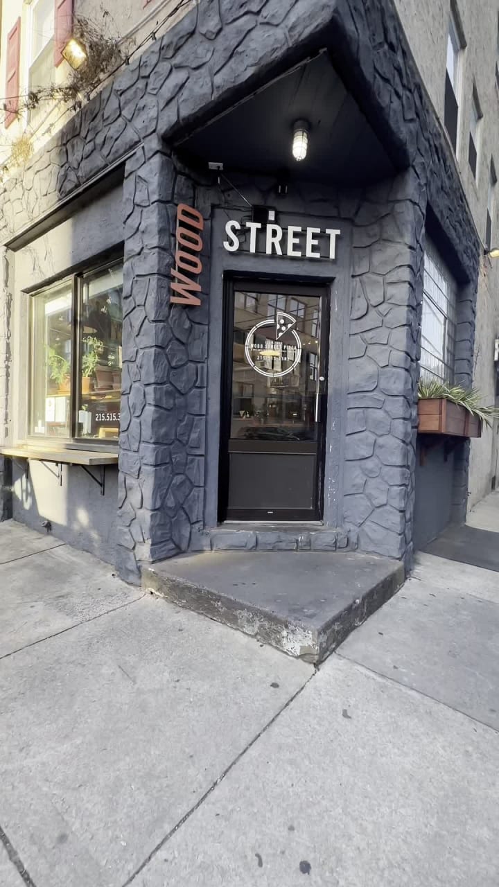 Wood Street Pizza