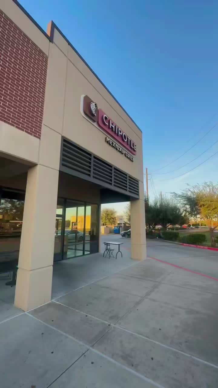 Video review of Chipotle Mexican Grill