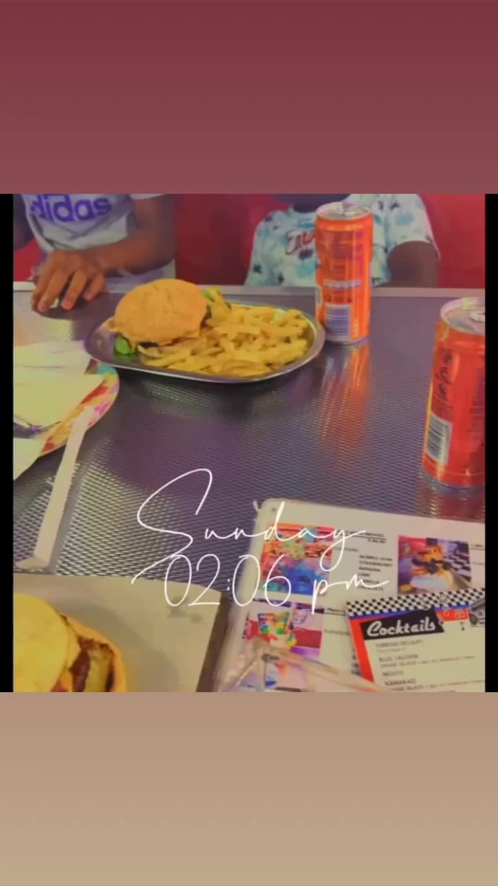 Mustang Sally's Pub & Diner