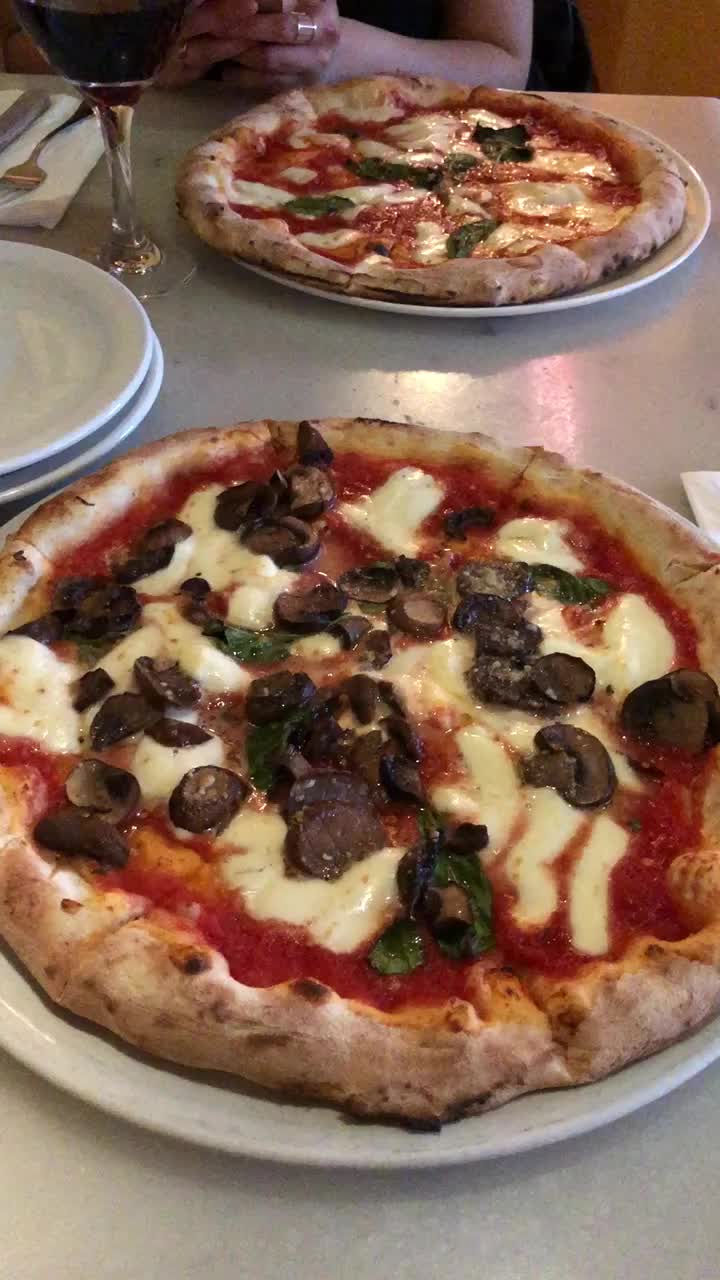 Video review of Pizzeria Pulcinella