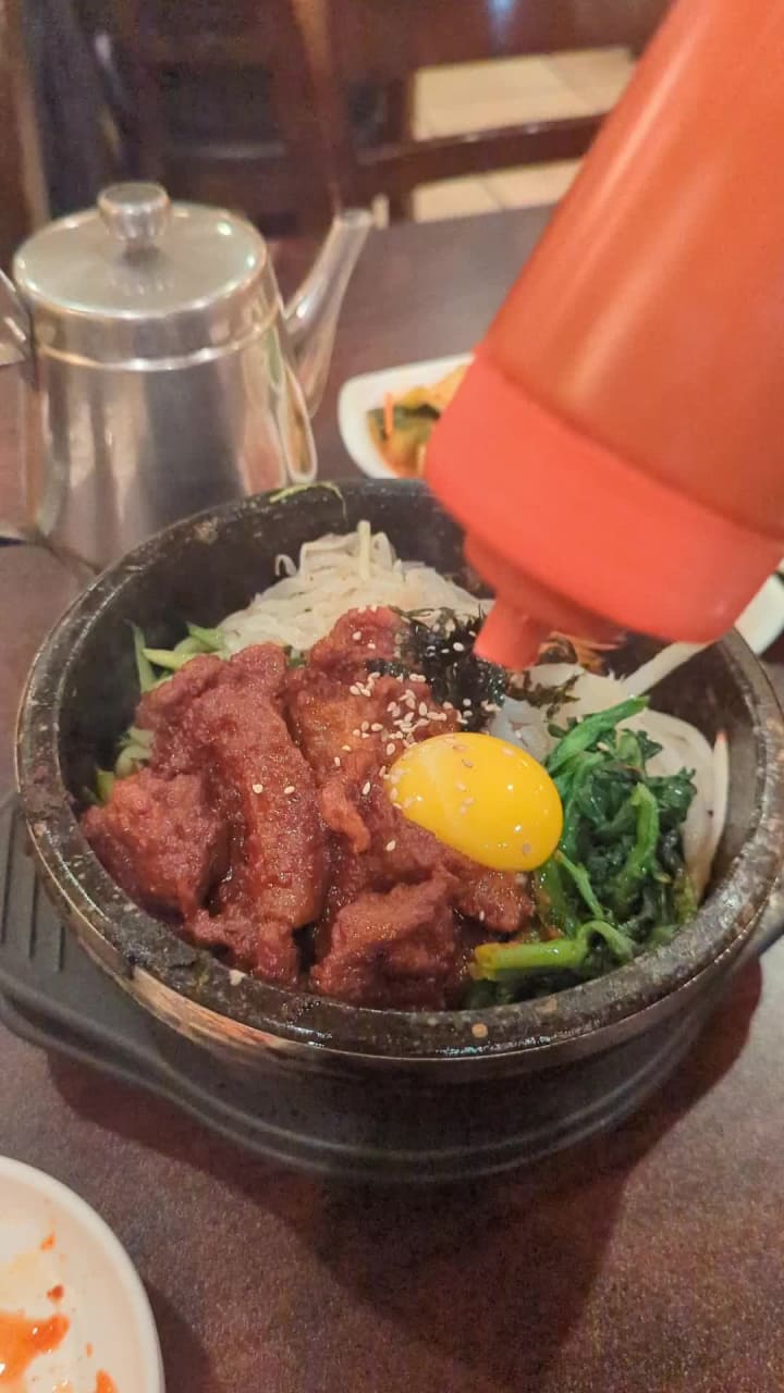 Video review of Dae Jang Geum Tofu House