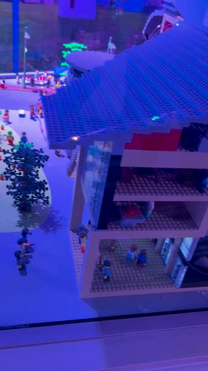 Video review of The San Antonio River Walk