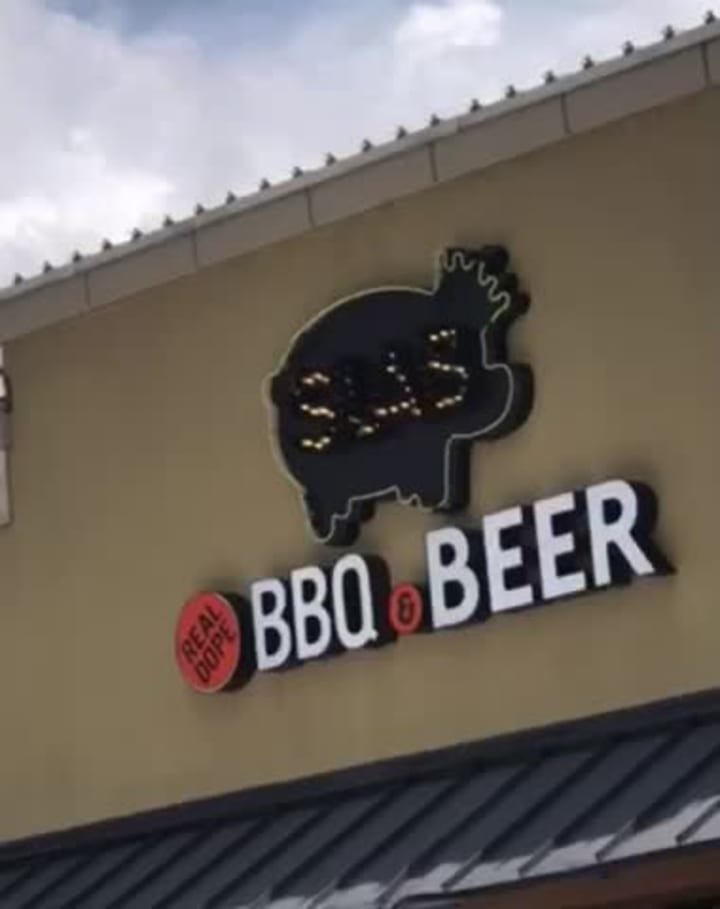 Video review of SLAB BBQ & Beer