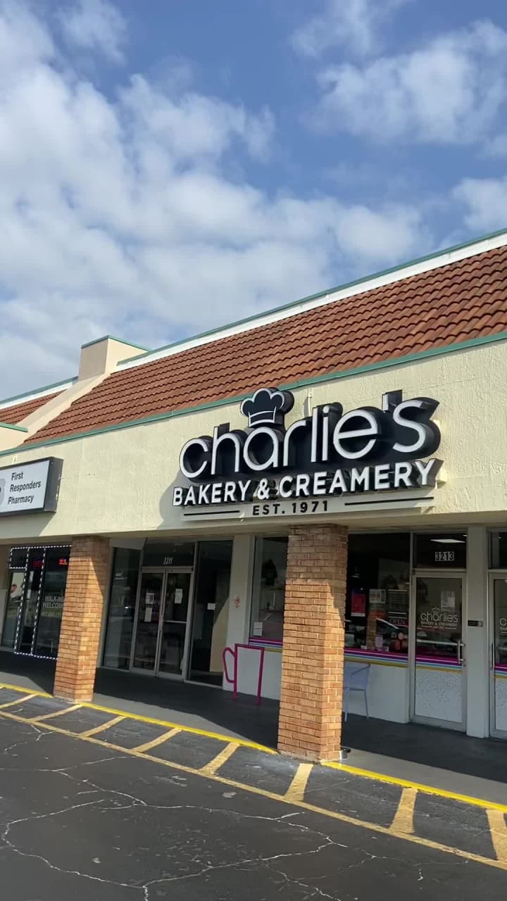 Charlie’s Bakery and Creamery