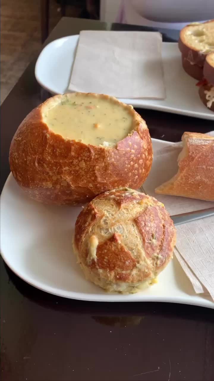 Video review of Broadway Commons