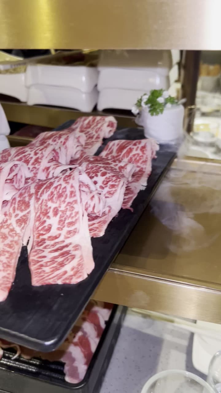 海底捞 Haidilao Hot Pot