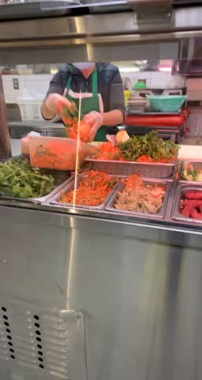 Video review of Banh Mi Nguyen Huong