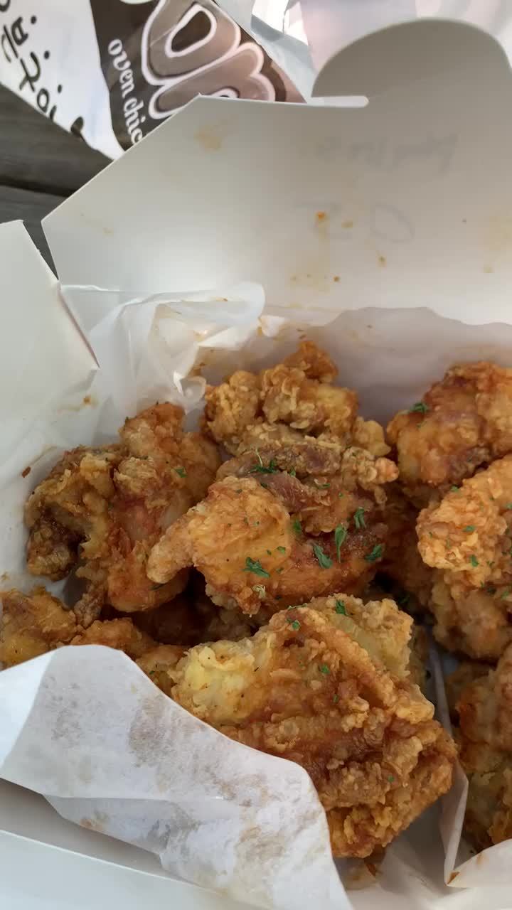Video review of Von's Oven Chicken
