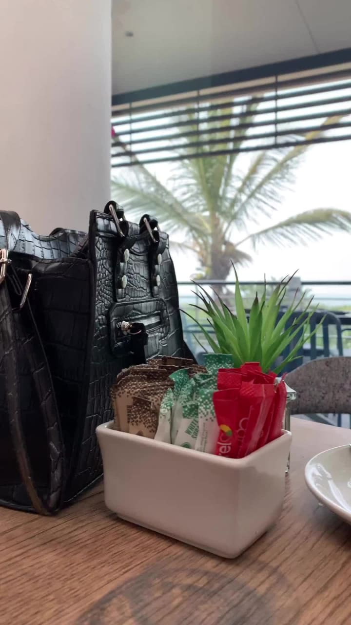 Nikos Coalgrill Greek