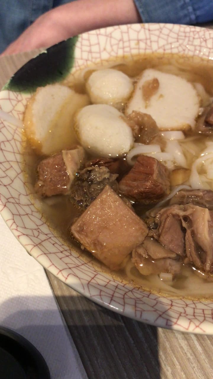 Video review of Golden Flower Cafe