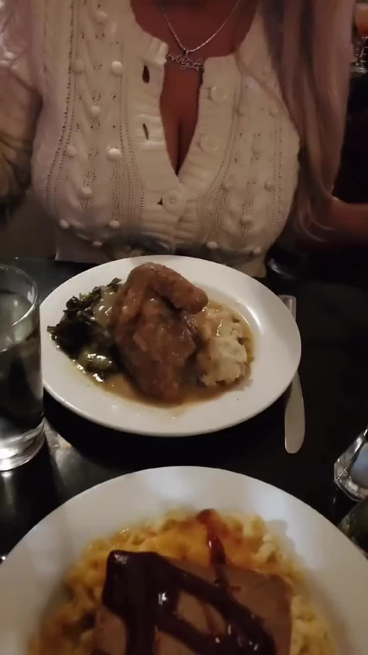 Video review of Melba's